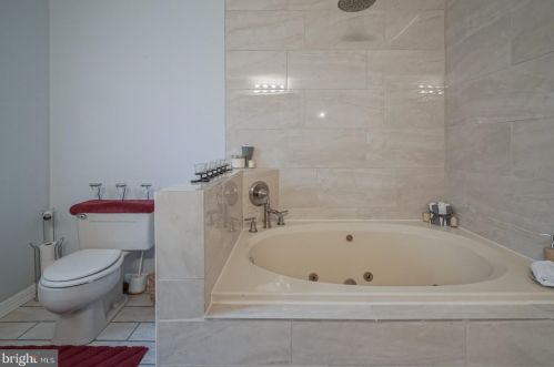 522 Princeton Ave, West Deptford NJ  08063-1540 exterior