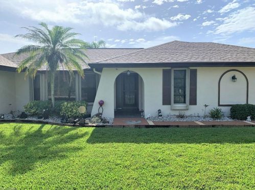 604 Clayton Ave, Lehigh Acres, FL 33972-7605
