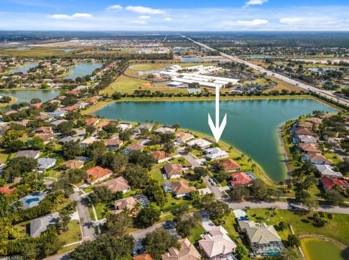 758 Waterloo Ct, Naples, FL 34120-0495