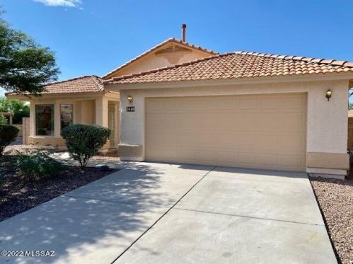 3486 Sun Splash Dr, Tucson, AZ 85713-6816