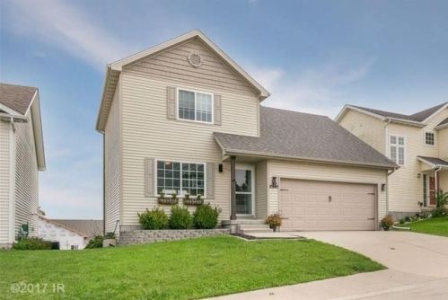 2986 Park Pl, Norwalk, IA 50211-3200