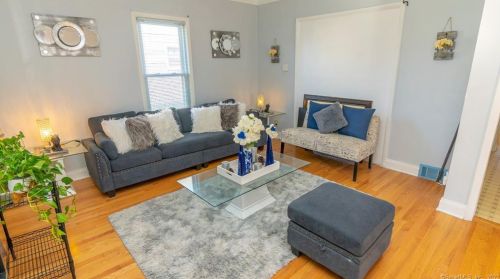 60 Marion St, Bridgeport CT  06606-4675 exterior