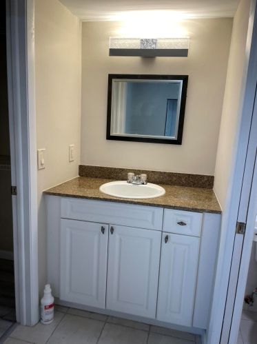 98 Capri C, Delray Beach FL  33484-7917 exterior