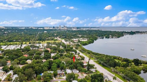 616 35th Ave, Saint Petersburg, FL 33704-1236