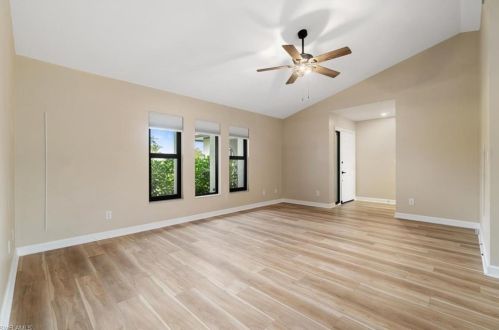 4984 30th Pl, Naples FL  34116-7749 exterior