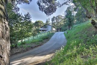 33 Montecito Rd, Redwood City, CA 94062-1220
