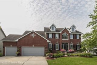 15060 Wildwood Dr, Des Moines, IA 50325-7851