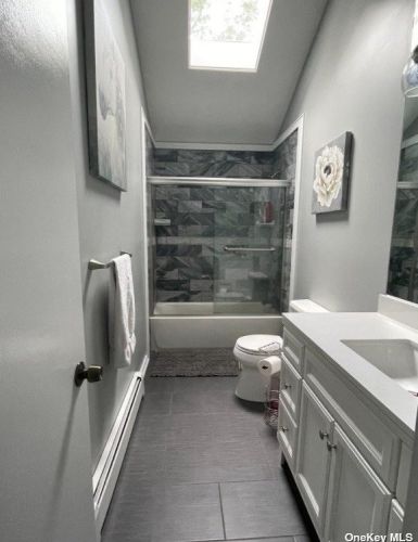 15 Ramblewood Rd, Shoreham NY  11786-2301 exterior