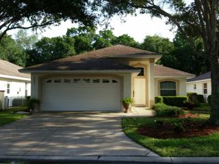 3231 Woodberry Ln, Sarasota, FL 34231-7397