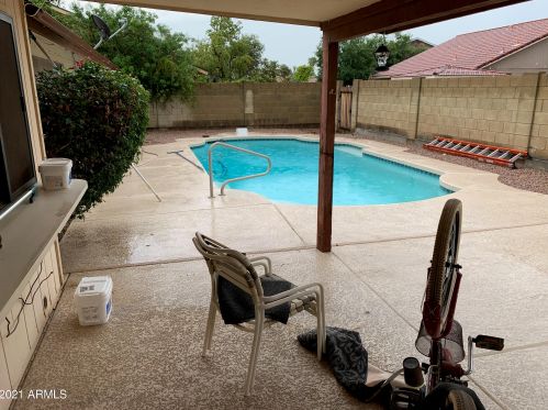 607 Summit Pl, Chandler, AZ 85225-7798