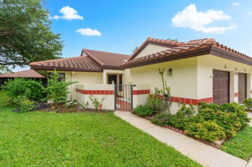 10924 Roebelini Palm Ct, Boynton Beach, FL 33437-2227