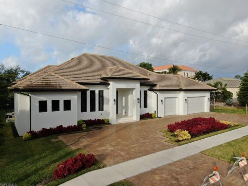 104 Covewood Ct, Marco Island, FL 34145-4717