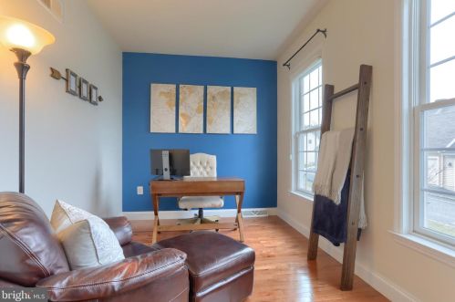 302 Witwer Way, Mount Joy PA  17552-1162 exterior