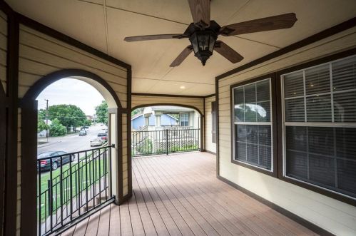 1218 F Ave, Plano TX  75074-6716 exterior