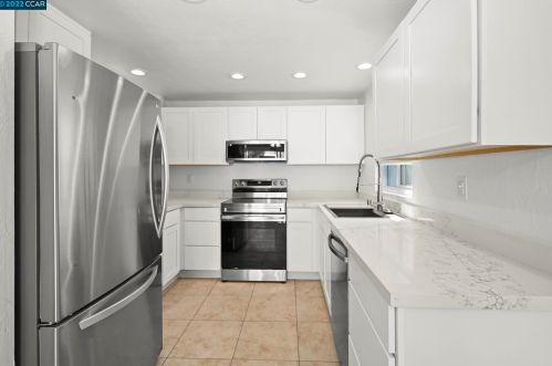 349 Pantano Cir, Pacheco CA  94553-5636 exterior