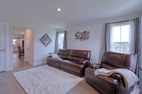 268 Smith Ln, Beaver Falls, PA 15010-1238