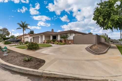 453 Castlegate Ln, Brea, CA 92821-6008