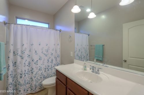 1888 Hubbard Ln, Casa Grande AZ  85122-6742 exterior