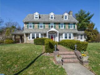 400 Newbold Rd, Meadowbrook, PA 19046-2851
