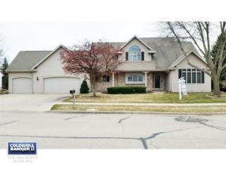 683 Yorkshire Rd, Neenah, WI 54956-4668