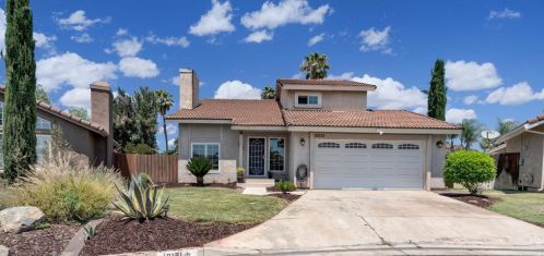 10121 Paseo Palmas Dr, Lakeside CA  92040-2342 exterior