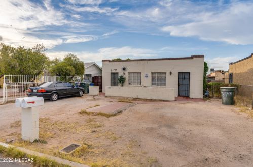 208 Palmdale St, Tucson AZ  85714-1439 exterior