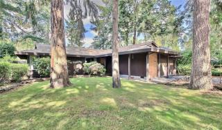 7414 Onyx Dr, Lakewood, WA 98498-6437