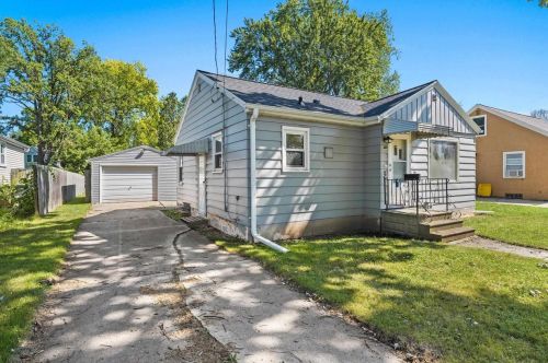 331 14th Ave, Green Bay, WI 54303-1731
