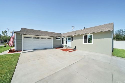 6658 Via Riviera Way, Buena Park, CA 90620-4121