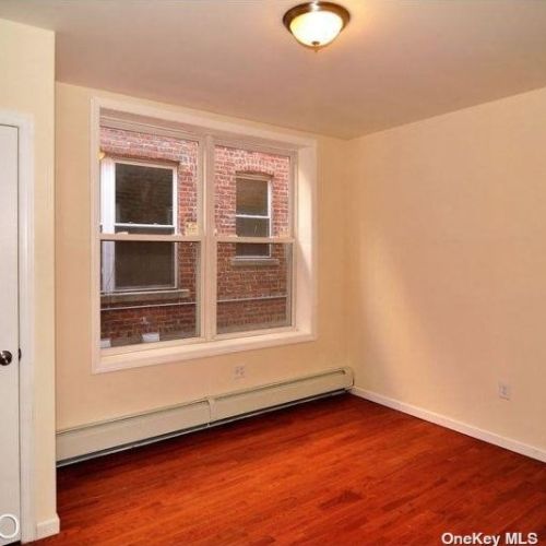 2421 Crotona Ave, Bronx NY  10458-6401 exterior