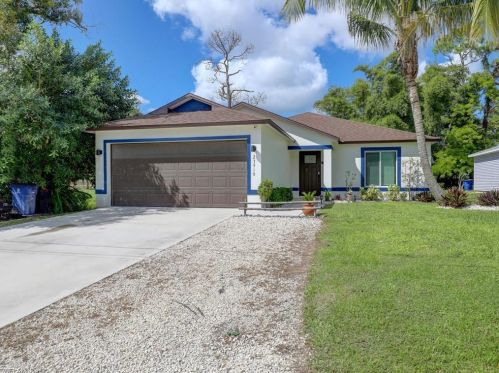 27910 Vermont St, Bonita Springs, FL 34135-4832