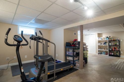 118 Lakeview Ave, Piscataway NJ 08854-2740 exterior