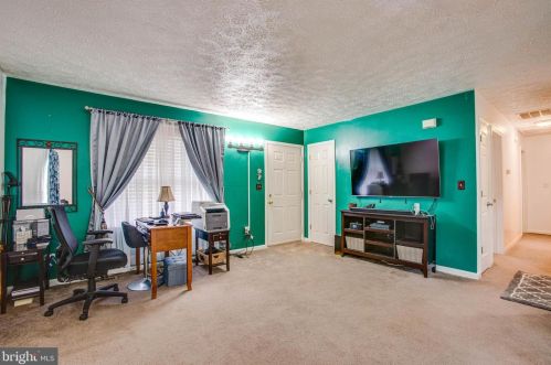 7306 Pheasant Ridge Ct, Fredericksburg VA  22407-7372 exterior
