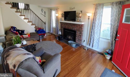 8438 Nylon Ave, Seaford, DE 19973-5841
