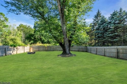 202 Voorhees Cor Rd, Flemington NJ  08822-3351 exterior