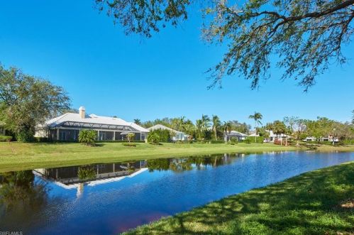 704 Shadow Lake Ln, Naples, FL 34108-8500
