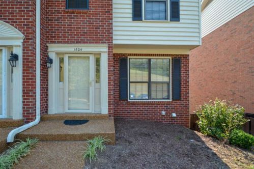 1604 Brentwood Pointe, Franklin, TN 37067-1626