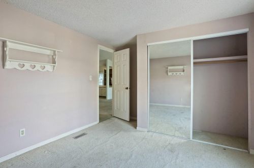 6 Whispering Way, Lodi CA  95242-9563 exterior