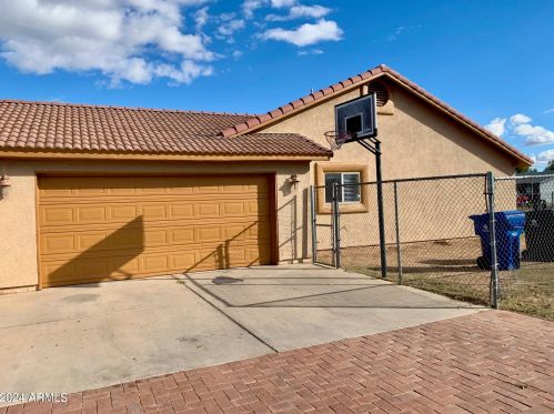 10840 2nd St, Avondale AZ  85323 exterior
