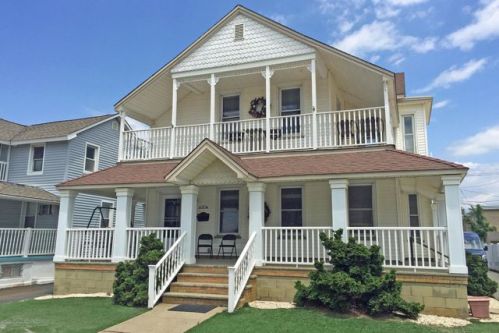 100 8th Ave, Belmar, NJ 07719-2214