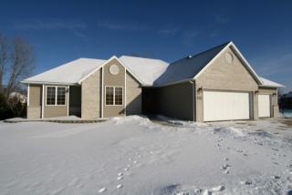 802 Chickadee Dr, Cambridge WI  53523-9273 exterior