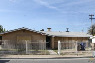 238 5th St, Bakersfield, CA 93307-1418