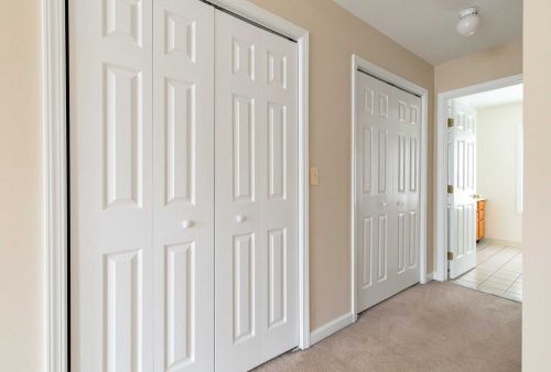 17 Windsor Ct, Poughkeepsie NY  12601-1116 exterior