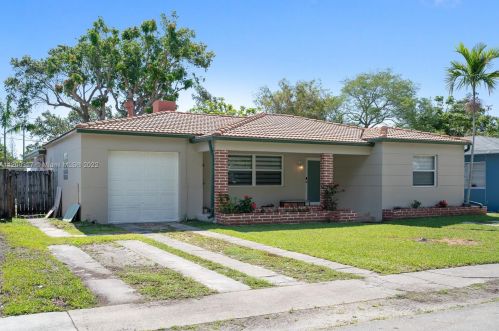 1003 17th Ave, Hollywood FL  33020-3609 exterior