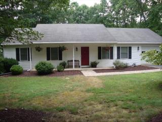 214 Beagle Gap Run, Waynesboro, VA 22980-9321