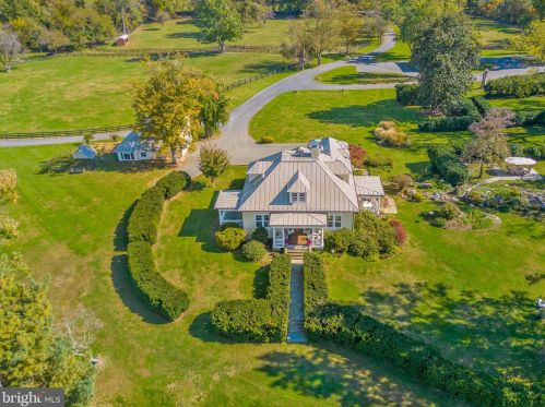 22353 Newlin Mill Rd, Middleburg, VA 20117-3827
