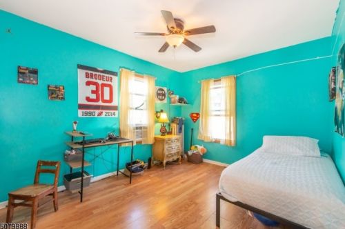 24 Olive St, Bloomfield NJ  07003-3209 exterior