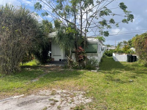 14567 Barwick Rd, Delray Beach, FL 33445-3844
