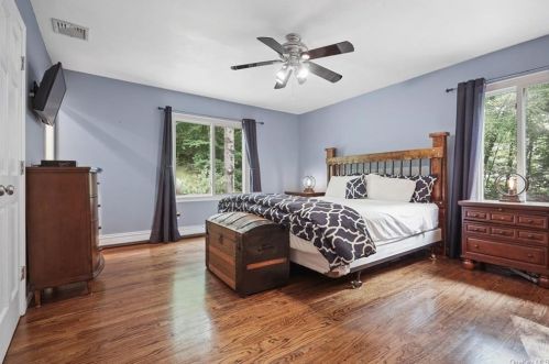 5 Highview Ter, Somers Town NY  10589-2800 exterior