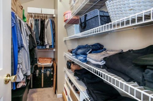 245 Maple Brook Ct, Yorktown Hgts NY  10598-1976 exterior